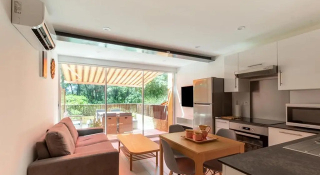 Студия NICE STUDIO 30 m with TERRACE near the SEA