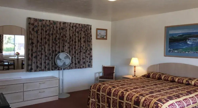 Номер Standard Old Marina Inn