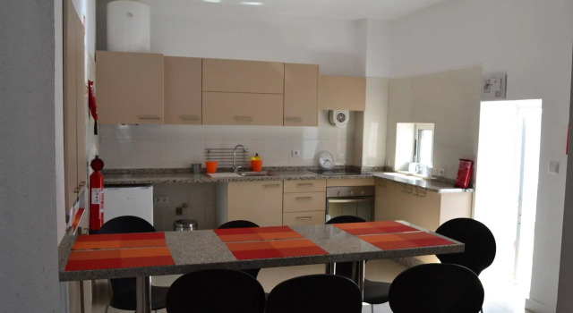 The Sun Hostel, Book Hostel / Vandrerhjem Hostels i Sotavento, Hostel / Vandrerhjem