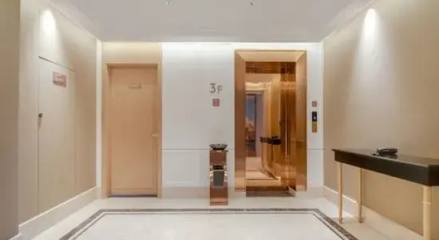 Vienna Hotel (Chaoyang Passenger Transport Center Youyi Street)