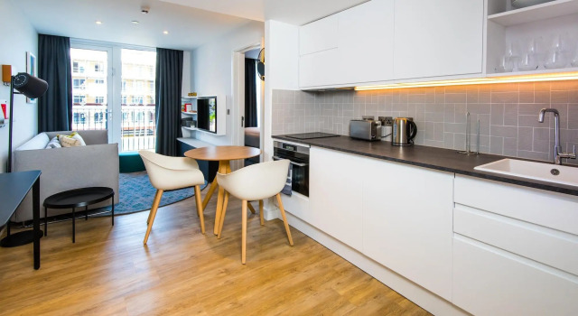 Staybridge Suites - Cardiff by IHG, Забронировать Отель Кардиф-Бэй Кардифф, рядом с Новый театр
