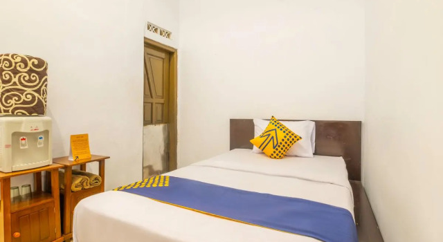 Camera singola Standard SPOT ON 2395 Hotel Aden 2 Syariah