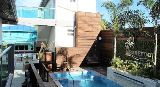 Одноместный номер Standard с балконом и с красивым видом из окна Barefoot Caye Caulker Hotel