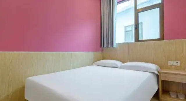 Номер Standard 100 Inn (Lanzhou Duanjiatan)