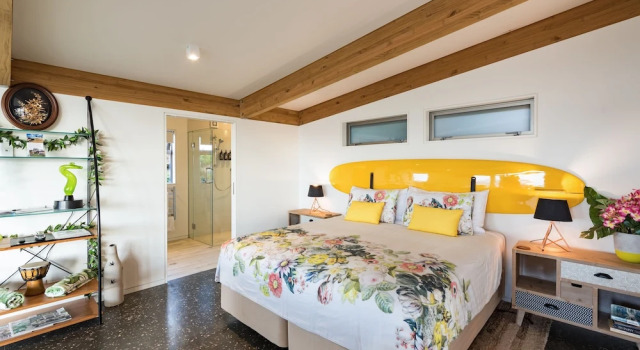 Двухместный люкс рядом с пляжем Golden Sand Beachfront, Cable Bay Stays, Cable Bay, Northland