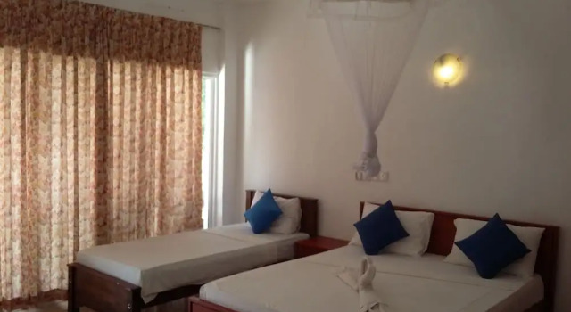 Семейный номер Standard с балконом Oasis Beach Resort