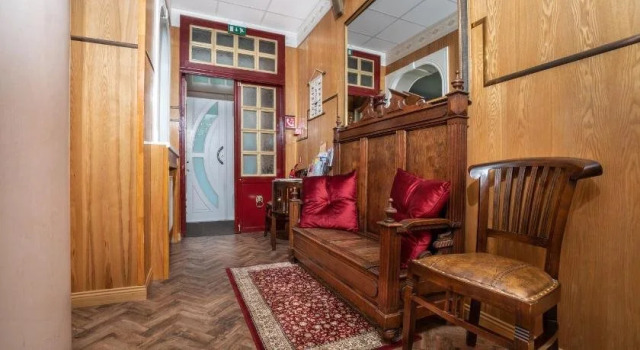 Parus, Book Hotel Hoteller og overnatningssteder i Pieriga, Hotel