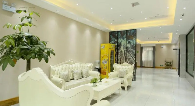 Greentree Inn Lu An Dmv Golden Sun Motor City Expr, Prenota Hotel Lu'an Anhui