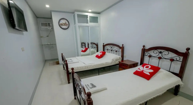 ZEN Rooms Guimod Transient Vigan, Rezerwuj Hotel Hotele w Ilocos Region z parkingiem, Parking