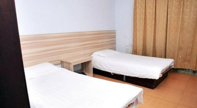 Shimenju Hostel, Prenota Ostello Hotel a Zibo con parcheggio, Parcheggio