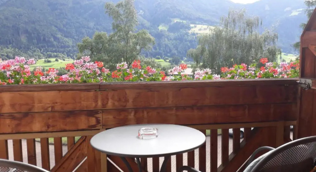 Четырёхместный номер Comfort Hotel Larch