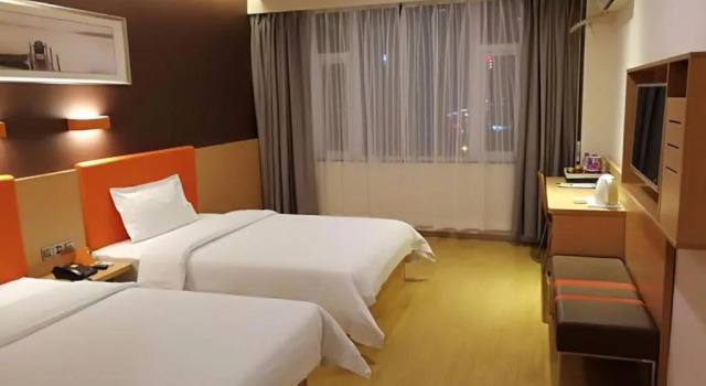 7Days Premium Zhengzhou Jingsan Road Century Lianhua, Book Hotel Jinshui District Henan