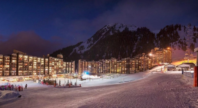 Residence Saintjacques Divisible Studio for 4 People of 28 mÂ² Rs622, Prenota Hotel Hotel a Rodano-Alpi con piscina, Piscina