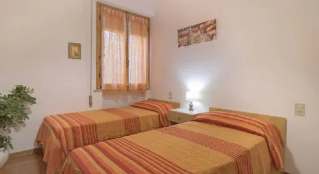Pratoranieri mare 41310, Забронировать Отель Отели Фоллоника с парковкой, Парковка