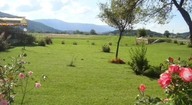 B&B Marica Bakarić, Rezerwuj Bed and Breakfast Otocac 