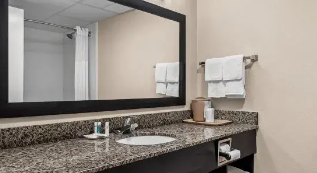 Люкс Comfort Inn Clinton