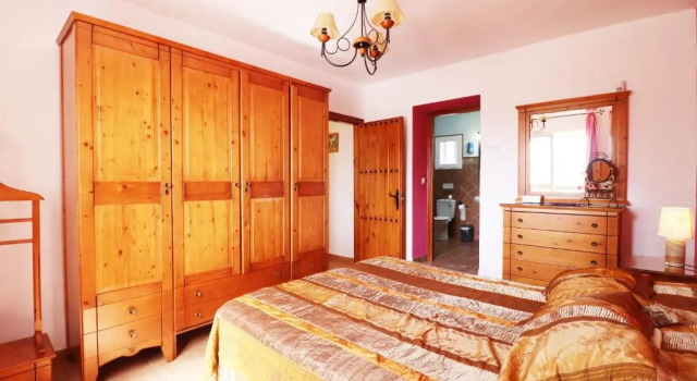 Villa Rocio by SpainSunRentals 1008, Забронировать Вилла Коттеджи Нерха, рядом с Церковь Эль-Сальвадор, Коттедж