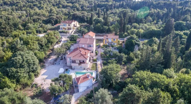 Апартаменты Apartments Jelavić
