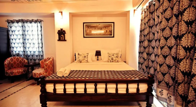 Номер Premium с балконом и с видом на озеро The Lake View Hotel- On Lake Pichola
