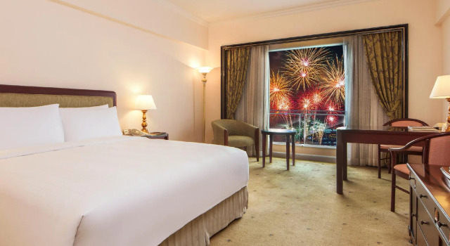 Номер Standard Lotte Hotel Saigon