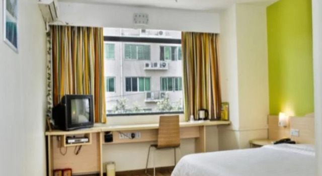 7 Days Inn Guangzhou Zengcheng Gualv Square Branch