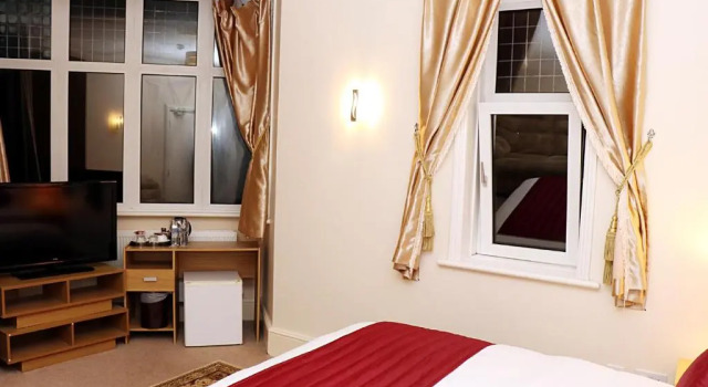 Двухместный номер Superior London Gatwick Inn