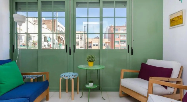 Apartamento céntrico para 7 personas, Забронировать Апартаменты/квартира Грасиа Барселона, рядом с Jove Regina Theatre