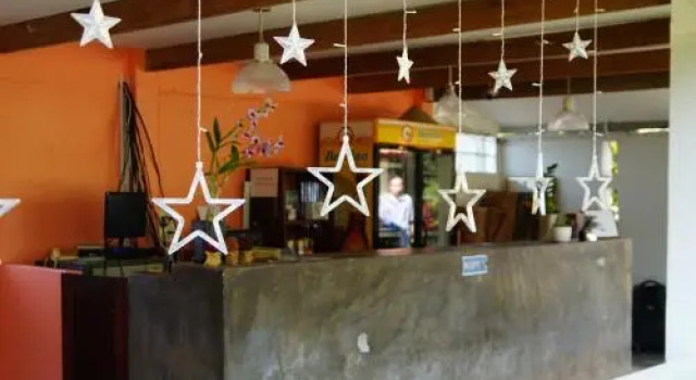 Thakhek Travel Lodge, Забронировать Отель Недорогие отели Тхакхэк, недорого