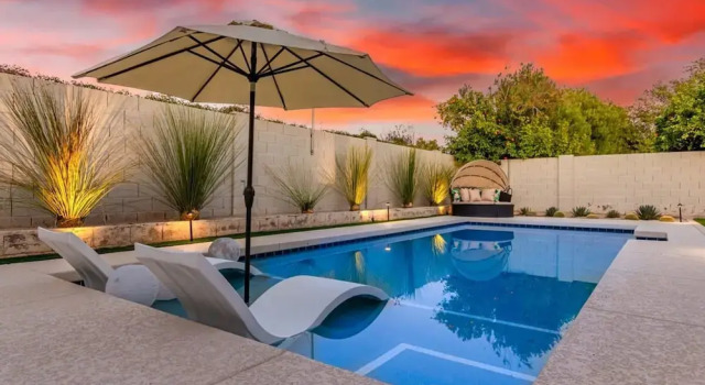 Коттедж Executive Retreat Pool Spa AZ Canal Trail BBQ