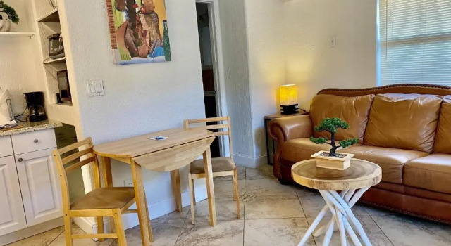 Коттедж The Inn at Turtle Beach (Adults Only)