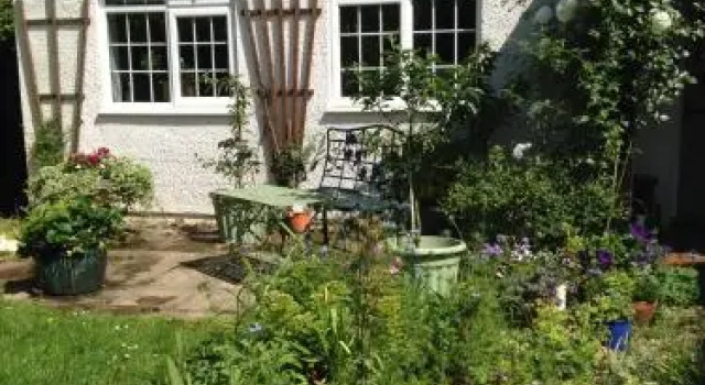 Wildwood Bed and Breakfast, Забронировать Отель Отели Глостершир с парковкой, Парковка