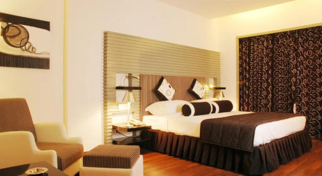 Номер Standard The Fern Residency Ahmedabad, Subhash Bridge, Series by Marriott