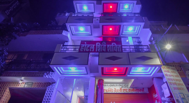 OYO 49882 Hotel Shiv Shakti