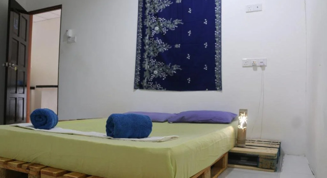 The Crowded House, Rezerwuj Hotel Pantai Cenang 