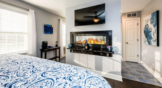 Among the Vineyards Bed & Breakfast, Book Hotel Baroda Michigan
