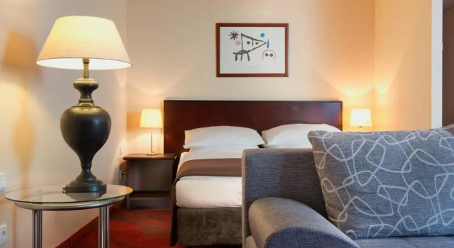 Полулюкс SORAT Hotel Cottbus