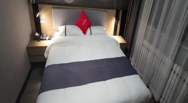 Люкс Business Thank Inn Shandong Zaozhuang Yicheng District East Chengshui Road Xunzi School