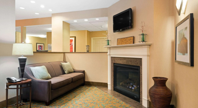 Baymont by Wyndham Denver International Airport