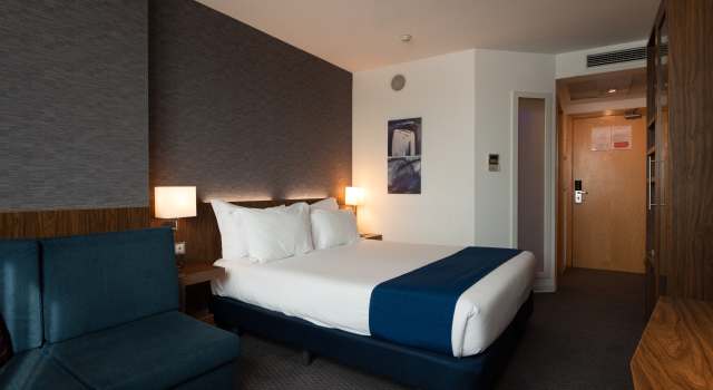 Holiday Inn Express Lisbon Airport by IHG