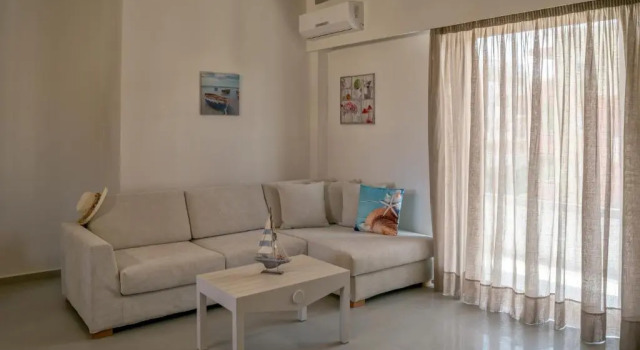 Aloe Apartments & Studios