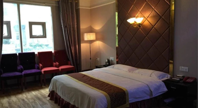 Jiazhou Business Hotel, Book Hotel Hoteller i Nanchong med parkering, Parkering