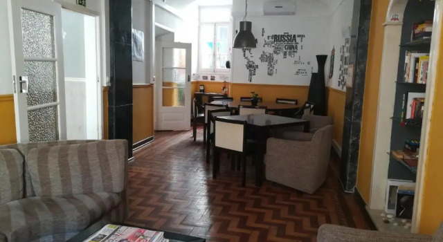 Кровать в общем номере Old Évora Hostel