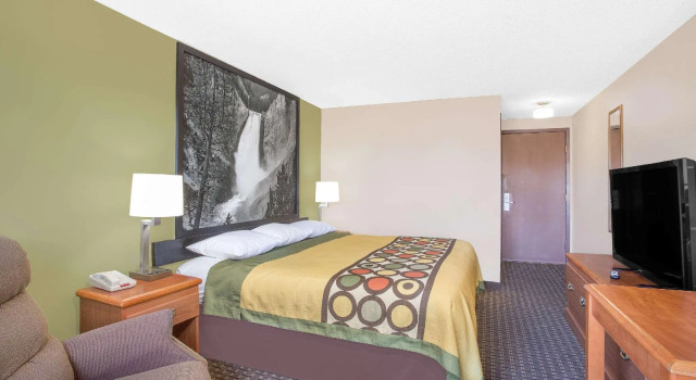 Двухместный номер Standard Super 8 by Wyndham Riverton