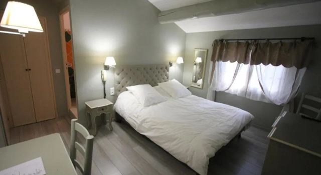 Номер Deluxe Hotel Van Gogh
