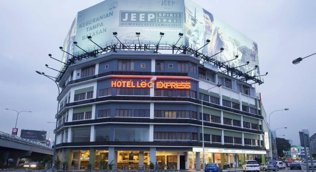 Leo Express Hotel