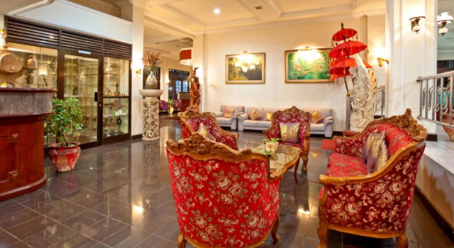Hotel Bintang Senggigi, Забронировать Отель Отели Сенггиги с парковкой, рядом с Batu Bolong Temple, Парковка