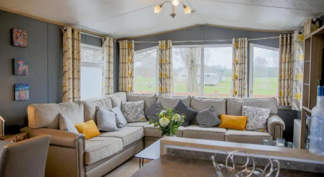 Billing Aquadrome Northampton lovely Waterside 2 Bedroom static holiday home Shemar, Book Hotel Hoteller i Northamptonshire med pool, Swimmingpool