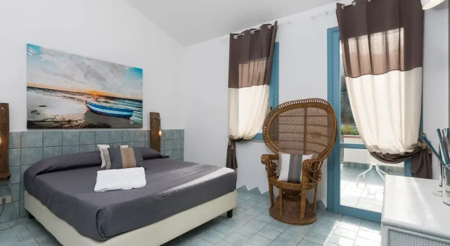 I Tre Golfi - Villa Iride, Book Villa Hotels in Sicily with Parking, Parking
