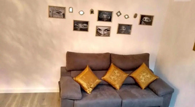 Apartamento totalmente reformado en 1ª linea
