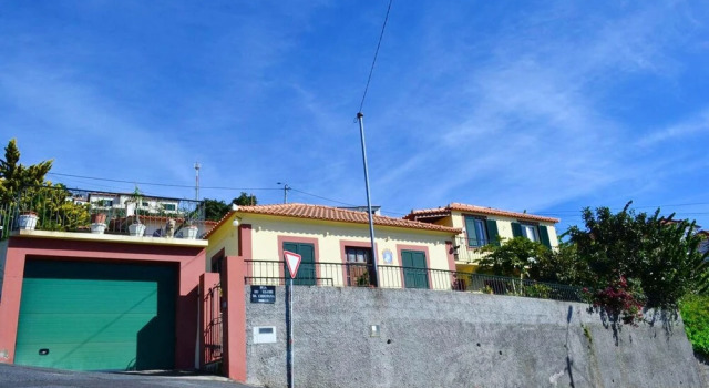 House With one Bedroom in Funchal, With Wonderful sea View, Enclosed Garden and Wifi